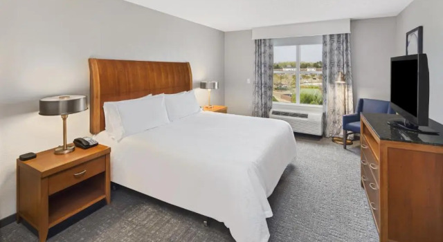 Люкс c 1 комнатой Hilton Garden Inn Jackson-Madison