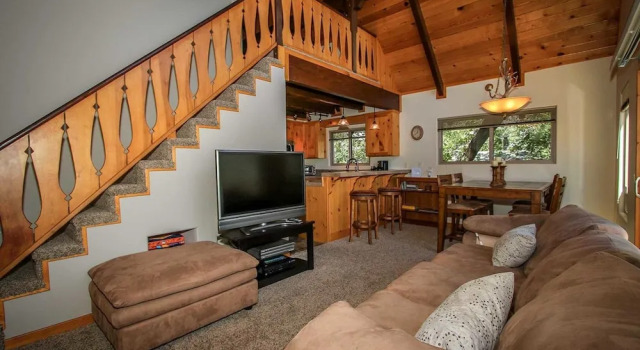 1548-kiki's Chalet, Забронировать Шале Биг-Бэар-Сити San Bernardino Mountains