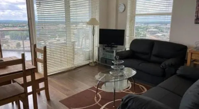 Media 2bdr apartment