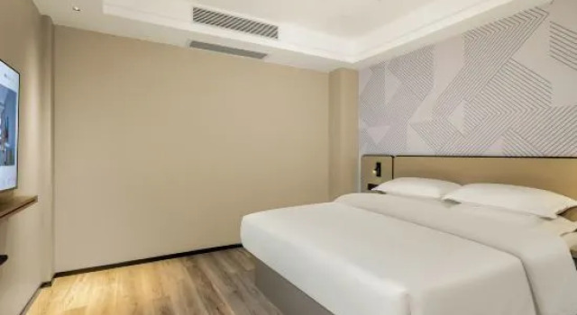 Люкс Deluxe Borrman Hotel Foshan Nanhai Junya Plaza