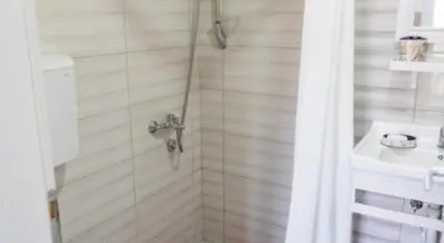 Apartmani Zapis Vrdnik, Забронировать Отель Отели Fuska Gora National Park с парковкой, Парковка