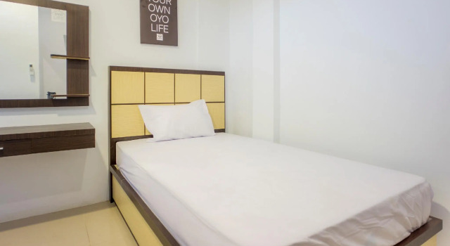 Rose House by OYO Rooms