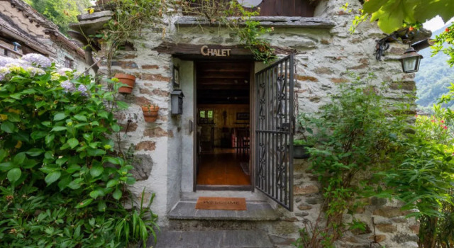 Locazione Turistica Il Gianlupo, Boek Chalet Villa's in Piemonte, Villa