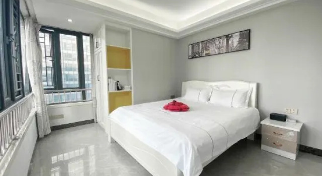 Люкс Deluxe Yuehui International Apartment