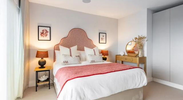 Porth Beach Villa