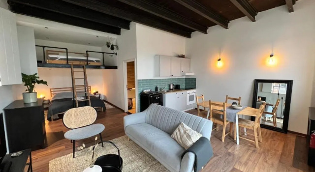 Апартаменты Authentieke studio in hartje Joure