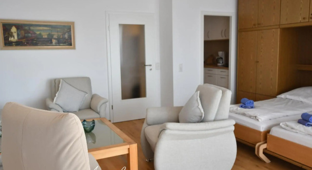 Haus-Seeblick-39, Забронировать Отель Отели Боркум 3 звезды, рядом с Drachensport, 3*