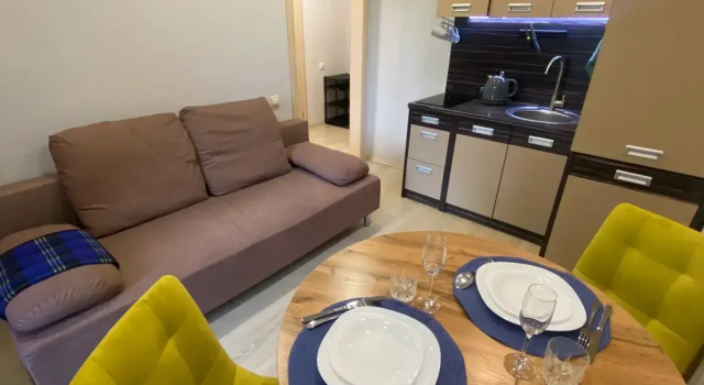 Апартаменты с балконом Apartments on 2nd Mirgorodskaya street