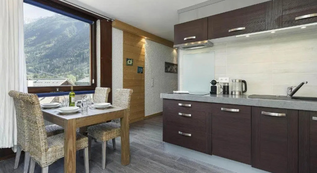 Апартаменты APARTMENT BEAUSITE - Alpes Travel - Central Chamonix - Sleeps 4