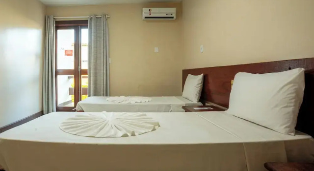 Двухместные апартаменты Standard с балконом Rede Andrade Estrela Dalva Centro Hotel