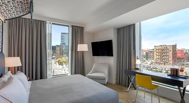 Двухместный номер с видом на город Canopy By Hilton Boston Downtown