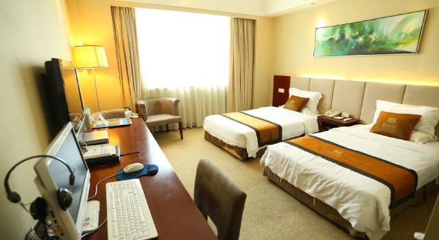 Royal Crown Hotel, Boek Hotel Hotels in Qingyuan met ontbijt, Ontbijt