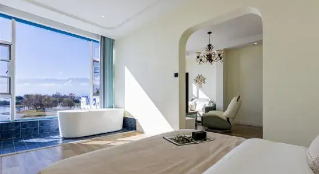 Люкс Haishu Boutique Holiday Lake View Inn