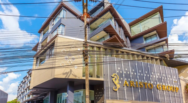 The Aristo Beach Front 33 by Holy Cow, Забронировать Апартаменты/квартира Чонг Тале остров Пхукет