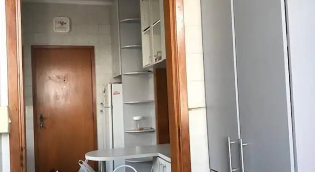 Apartamento no centro de Ribeirão Preto, Забронировать Апартаменты/квартира Отели Рибейран-Прету с парковкой, рядом с Ресторан Pinguim Beerhouse, Парковка