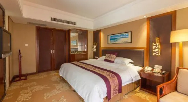 Люкс Deluxe Xiamen Gulang Bay Hotel