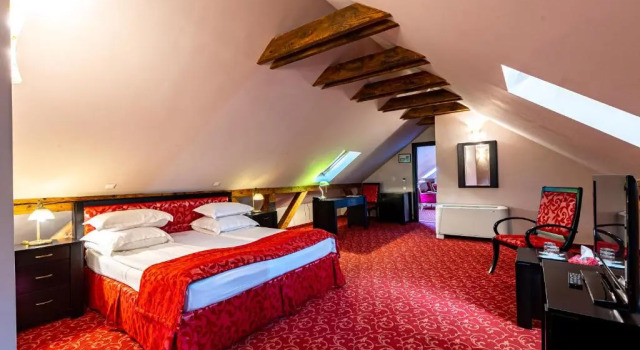 Люкс Hotel Central Park Sighisoara