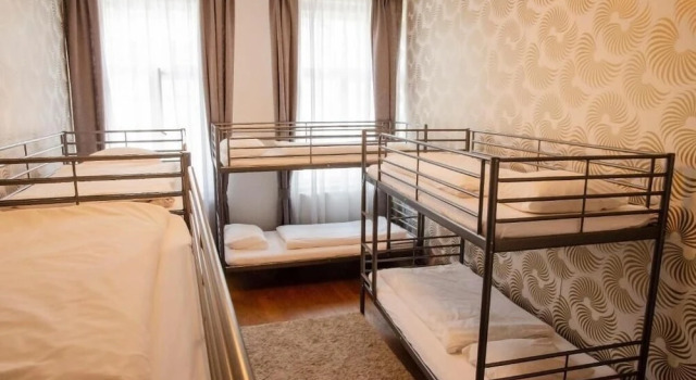 The Republic Garden - Hostel