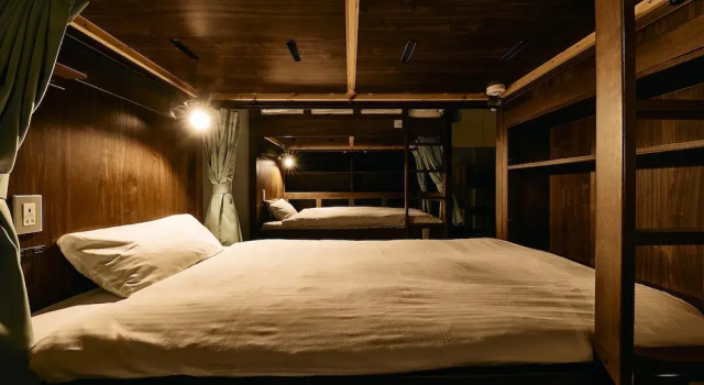 Четырёхместный номер Standard Kyoto Guesthouse HIVE