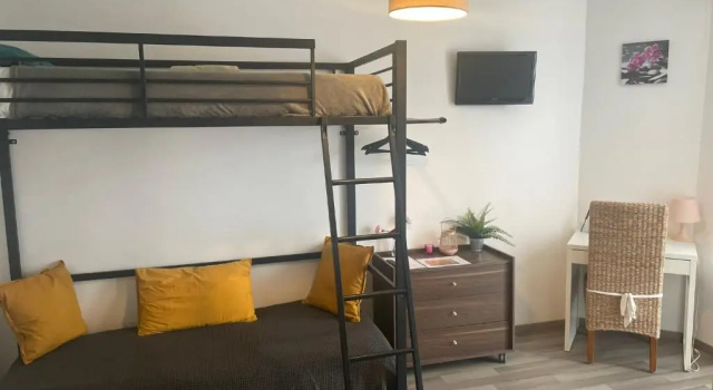 Четырёхместный номер Standard Gîte:"sur le chemin"