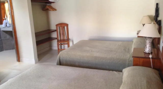 Standard Doppel Zimmer mit Poolblick Hosteria Suiza