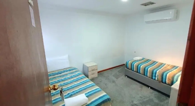 Семейные апартаменты Goldrush Motel Young CBD