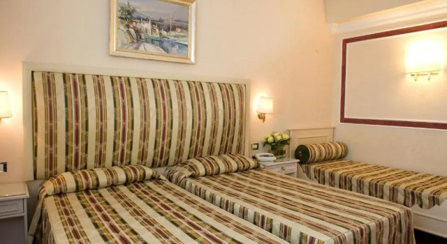 Трёхместный номер Standard Park Hotel Villaferrata