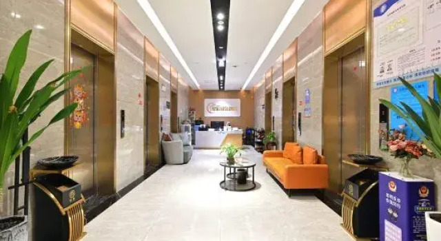 planA Huazhao Homestay (Cai Da Branch), Rezerwuj Hotel Hotele w Kunming z parkingiem, Parking