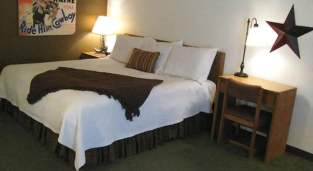Номер Classic Covered Wagon Motel Lusk WY