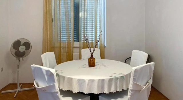 Apartment Botica, Забронировать Апартаменты/квартира Отели Корчулы с парковкой, рядом с Частный Пляж «Виллы Корчула», Парковка