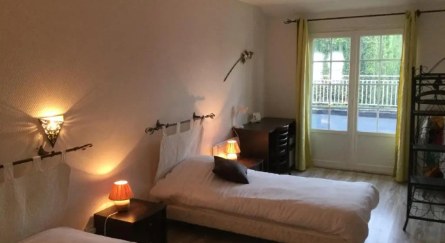 Семейный номер Standard The Originals City, Hôtel Le Cheval Rouge, Tours Ouest