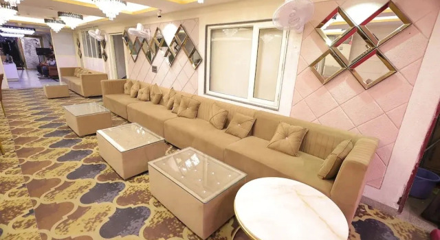 Hotel Royal Galaxy Blest Park, Забронировать Отель Дели Национальный столичный округ Дели