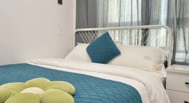 Люкс Qianzhan Homestay (Kunming Dian Chi Exhibition Center)