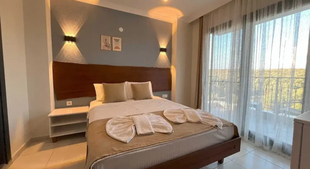 Двухместный номер Standard с балконом Kent Otel Ayvalık
