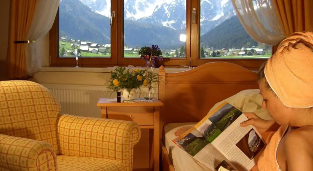 Семейный номер Standard с видом на горы Hotel - Restaurant Gosauerhof