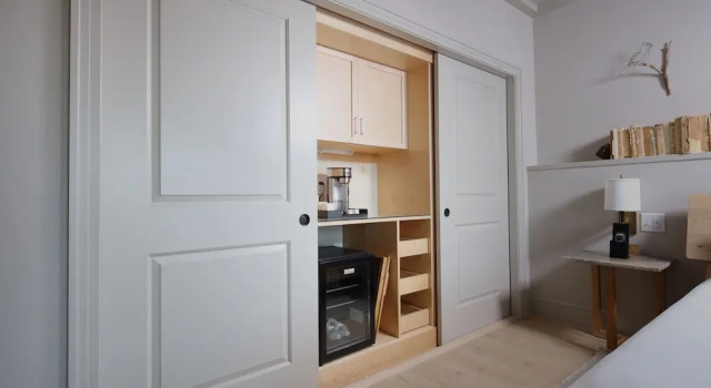 Четырёхместный номер Standard с балконом Hotel Weyanoke