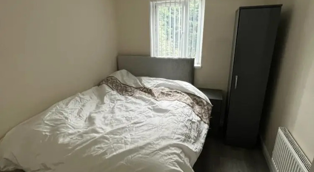 1 Private Bedroom Sharing Bathroom and Kitchen, Забронировать Отель Отели Англии 3 звезды, 3*