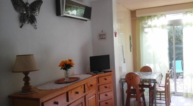 Apartment With one Bedroom in Fréjus, With Pool Access, Enclosed Garde, Забронировать Апартаменты/квартира Фрежюс Var coast, рядом с Musée Archéologique