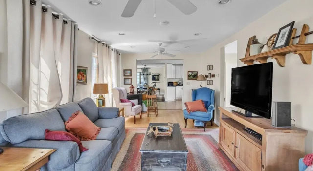 Home Port - Spacious Retreat In Prime Location 4 Bedroom Home, Prenota Hotel Davis Virginia Occidentale