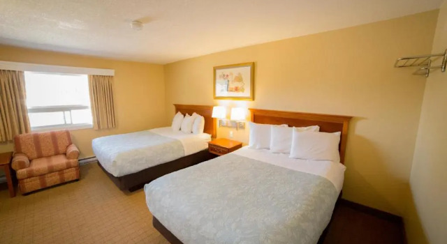 Standard Vierer Zimmer Midway Motel