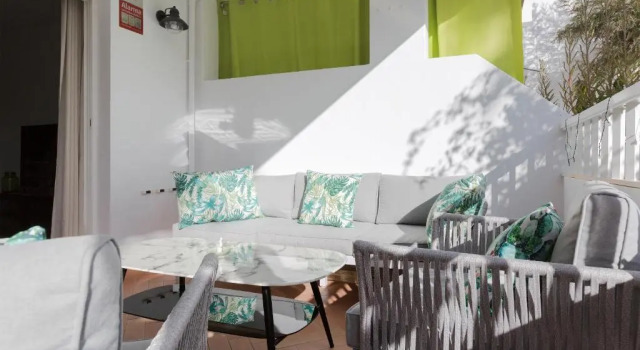 The Monkey House apartment - A jungle of comfort, Забронировать Апартаменты/квартира Отели Канарских островов с бассейном, Бассейн