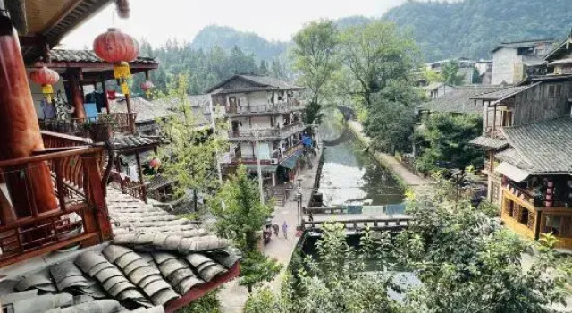 Small town story Guesthouse, Prenota Hotel Hotel a Sichuan con parcheggio, Parcheggio
