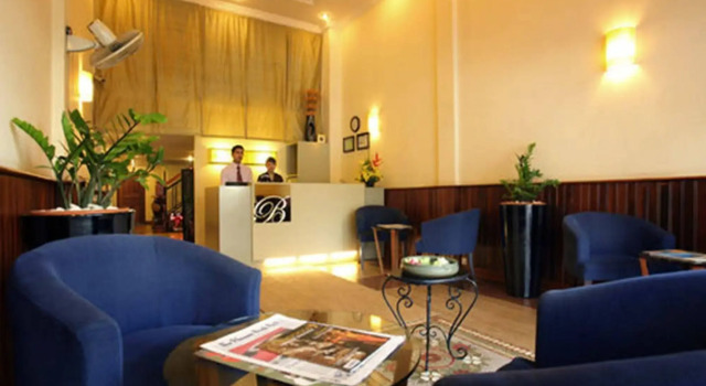 Royal Inn, Buchen Sie Hotel Hotels in Kandal mit Parkplatz, Parkplätze
