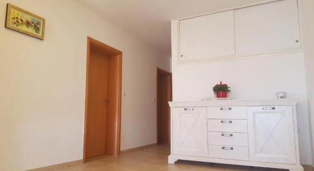 Апартаменты Цокольный этаж Apartmani Luka