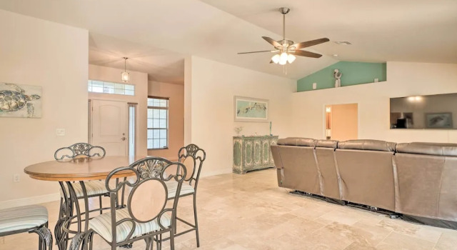 Cape Coral Home w/ Lanai < 1 Mi to Boat Ramp!, Забронировать Дом для отпуска Виллы Кейп-Корал, Вилла