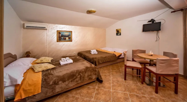 Семейная студия Apartments Marković