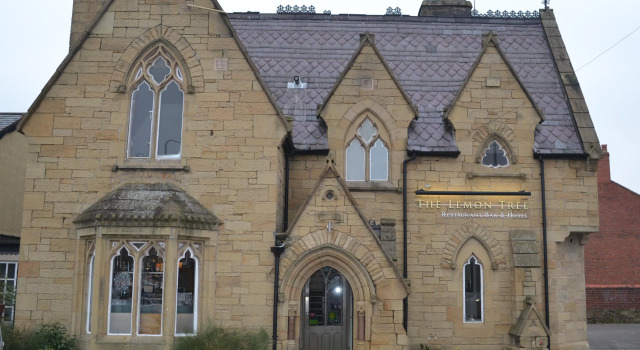 The Lemon Tree, Book Hotel Wrexham Clwyd