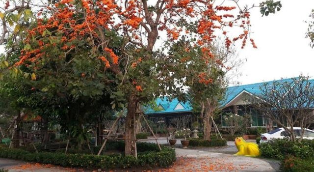 Punpisa Resort, Забронировать Курортный отель Рынок Сам Чук Центральный Таиланд