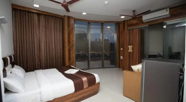 Номер Executive AVIRAHI HOTEL