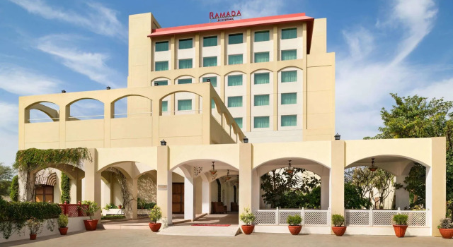 Ramada by Wyndham Jaipur Jaisinghpura, Забронировать Отель Отели штата Раджастхана 3 звезды, 3*